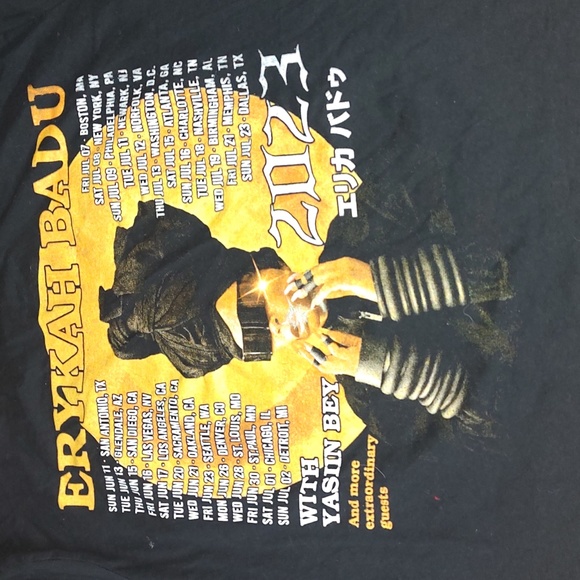 Erykah Badu Unfollow Me Tour 2023 Black Crewneck T-Shirt Women's Size M - Picture 9 of 10